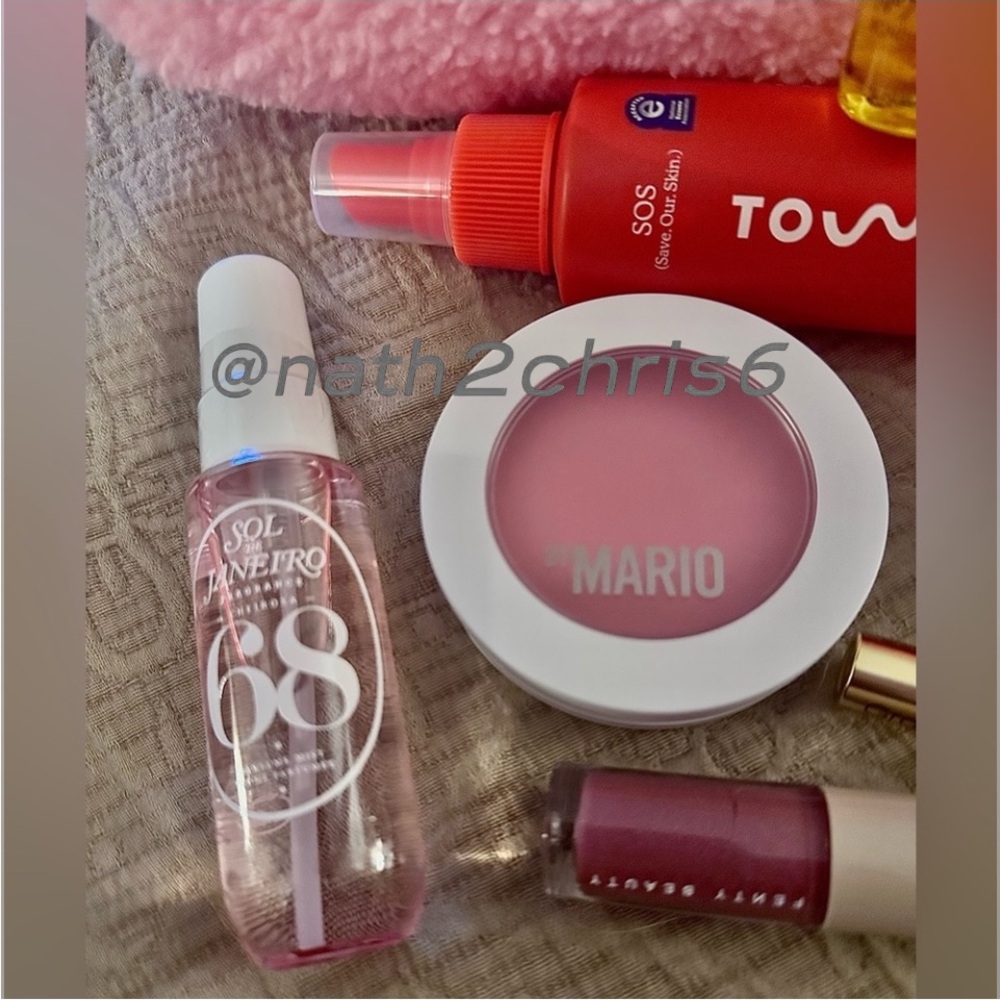 Sephora Favorites Holiday Must-Haves New. - Picture 16 of 16